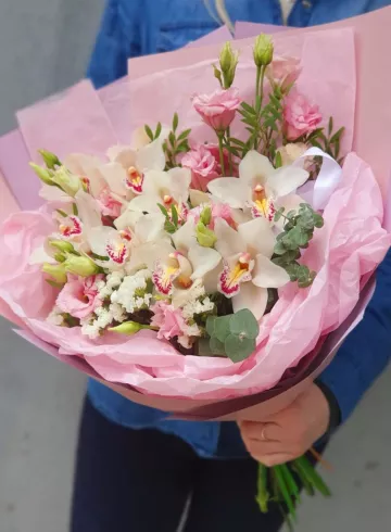 Букет  из орхидеи  &laquo;Оазис&raquo; от интернет-магазина цветов в 