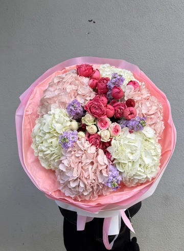 Букет «Облако чувств» от интернет-магазина цветов в 