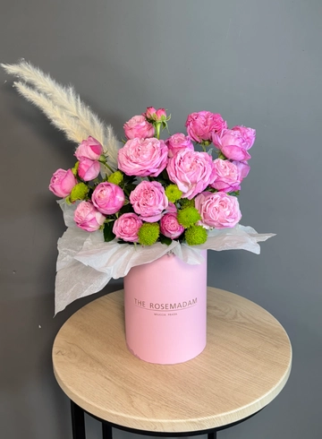 Композиция с кустовыми розами  от интернет-магазина цветов в 