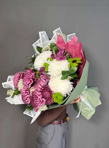 Букет гигант с хризантемами от интернет-магазина цветов в 