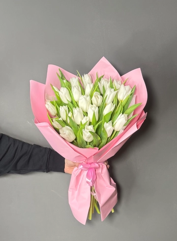 Букет из 25 тюльпанов &laquo;Белоснежка&raquo; от интернет-магазина цветов в 