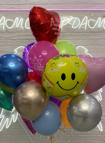 Праздничный набор голевых щуров от интернет-магазина цветов в 