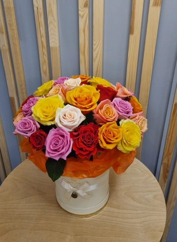 Короб - цилиндр «Погода» от интернет-магазина цветов в 