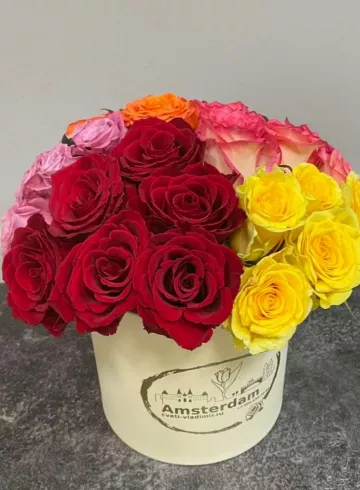 Короб от интернет-магазина цветов в 