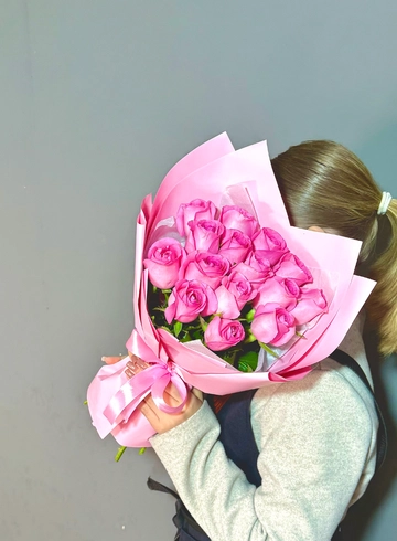 Букет из 15 роз Ревивал  от интернет-магазина цветов в 