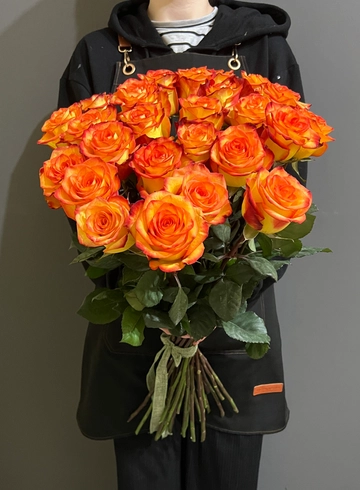 25 оранжевых роз 70 см. от интернет-магазина цветов в 