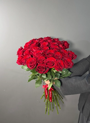 25 бордовых роз  от интернет-магазина цветов в 