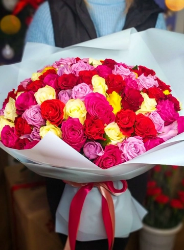101 роза микс от интернет-магазина цветов в 