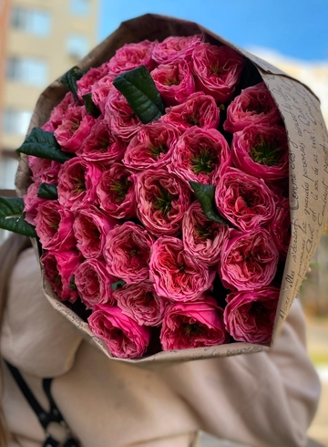 35 садовых роз от интернет-магазина цветов в 